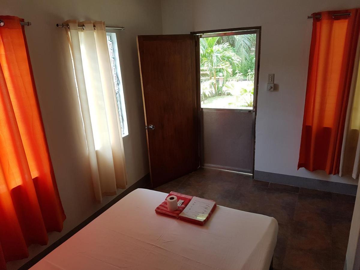 Marianita'S Cottages มัมบาเฮา ภายนอก รูปภาพ