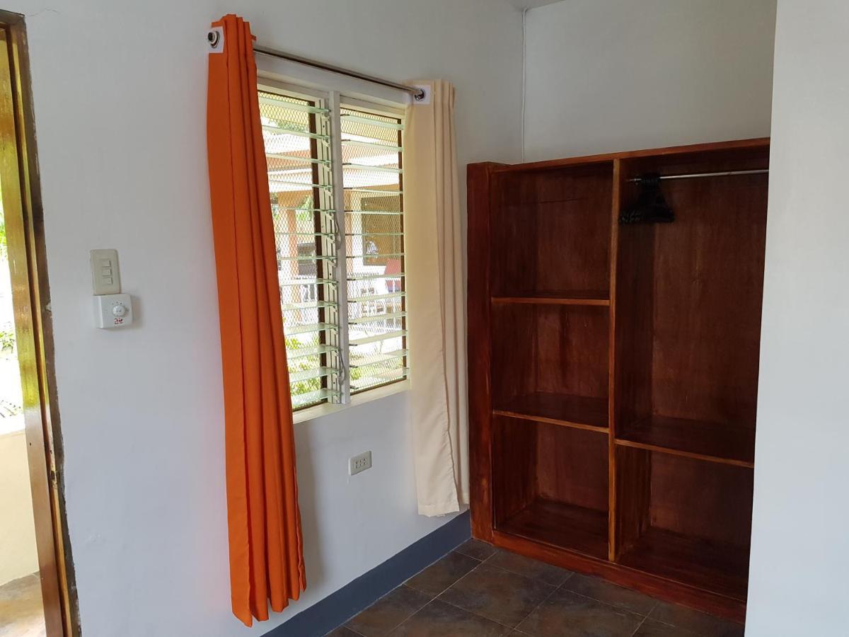 Marianita'S Cottages มัมบาเฮา ภายนอก รูปภาพ